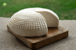 Does Goat Cheese Have Lactose? - Answered - The Dairy Dish