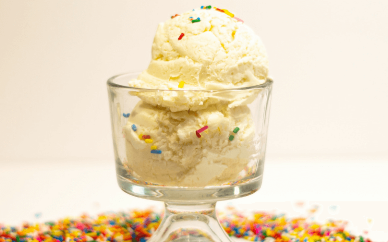 Does Vanilla Ice Cream Have Caffeine? - Here's The Scoop